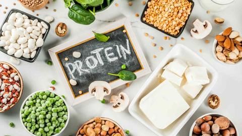 Chicken never gets out of Tiger's food index