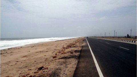 Of sea, cash crop farms, and coconut trees!